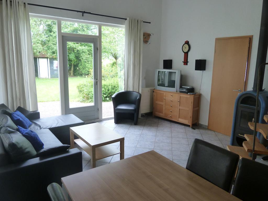 Ferienhaus Lisakowski Warmenhuizen 部屋 写真